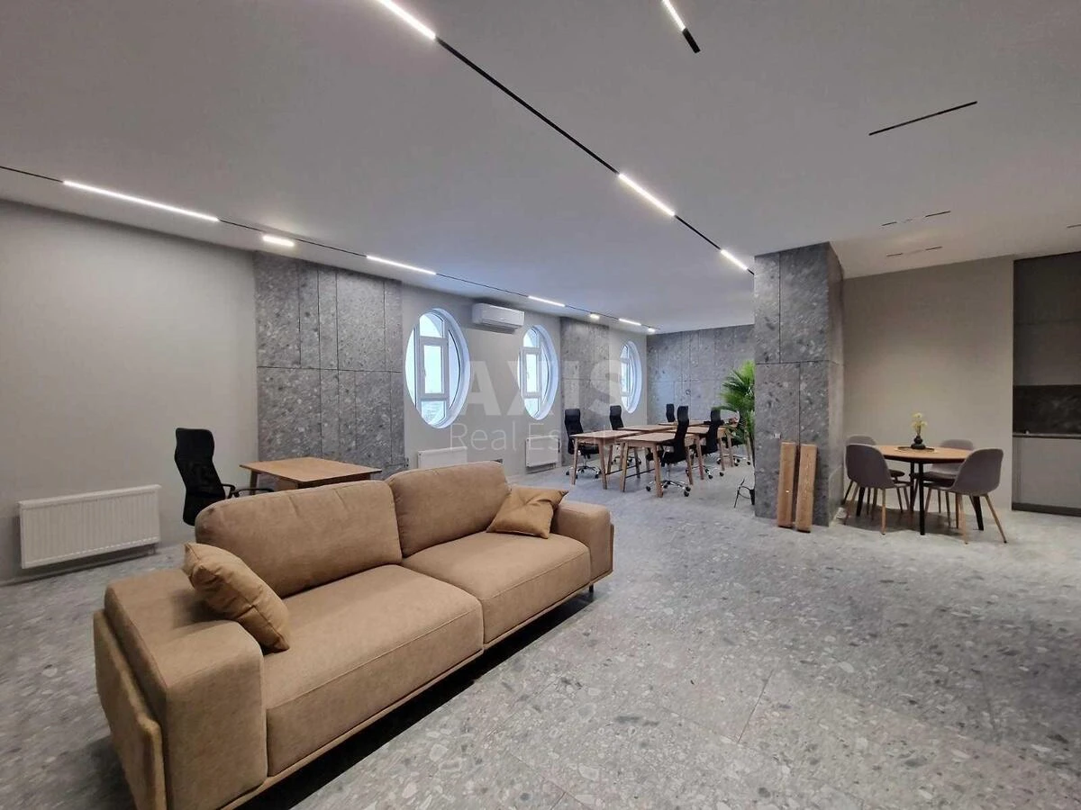 Office vul. Vasylya Tyutyunnyka 37/1, 77m2661756