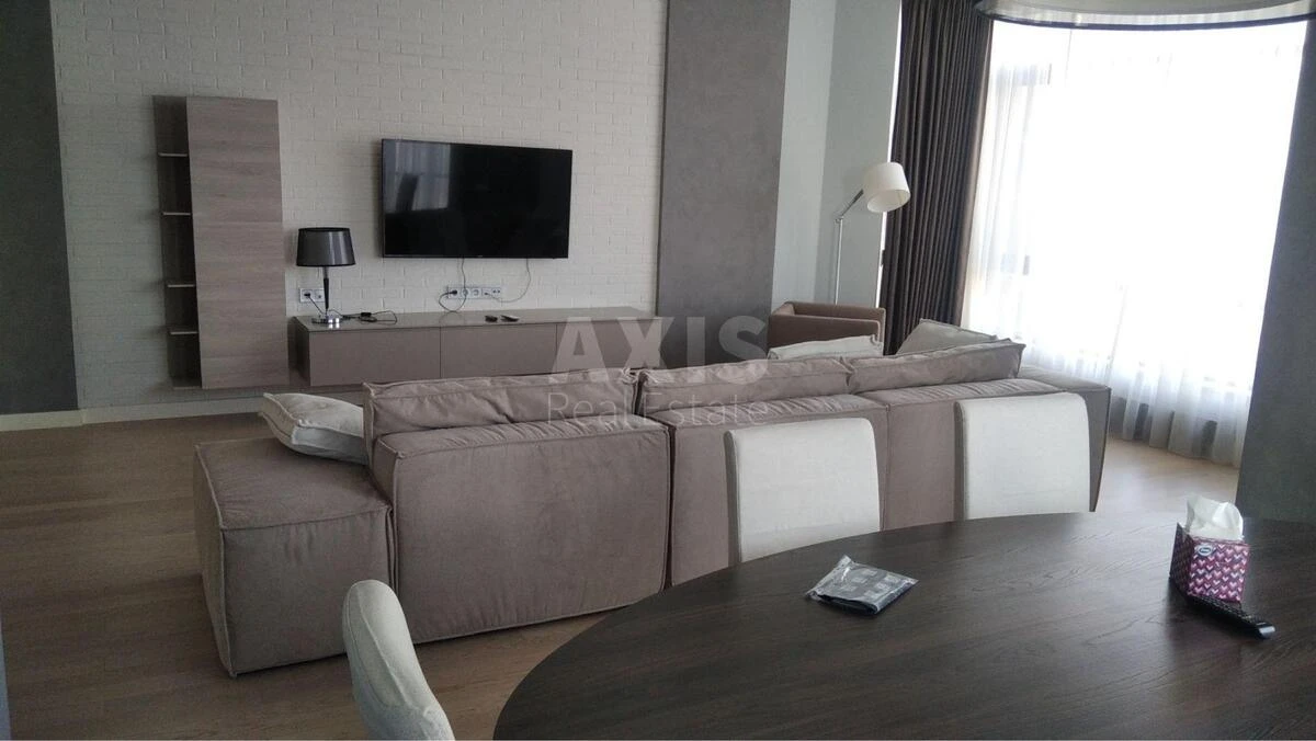 3k apartment vul. Strutyns'kogo Sergija 2612370