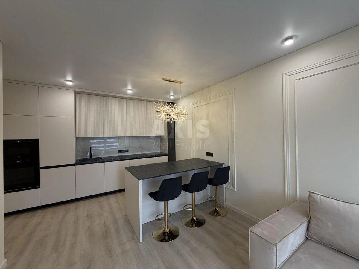 2k apartment vul. Prychal'na 12709380