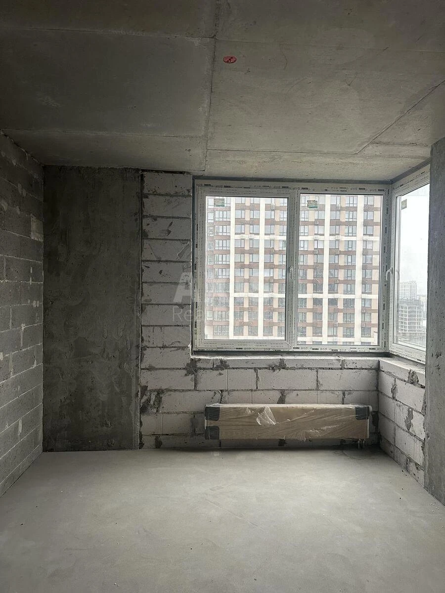2k apartment vul. Oleksandra Olesja 9А713800