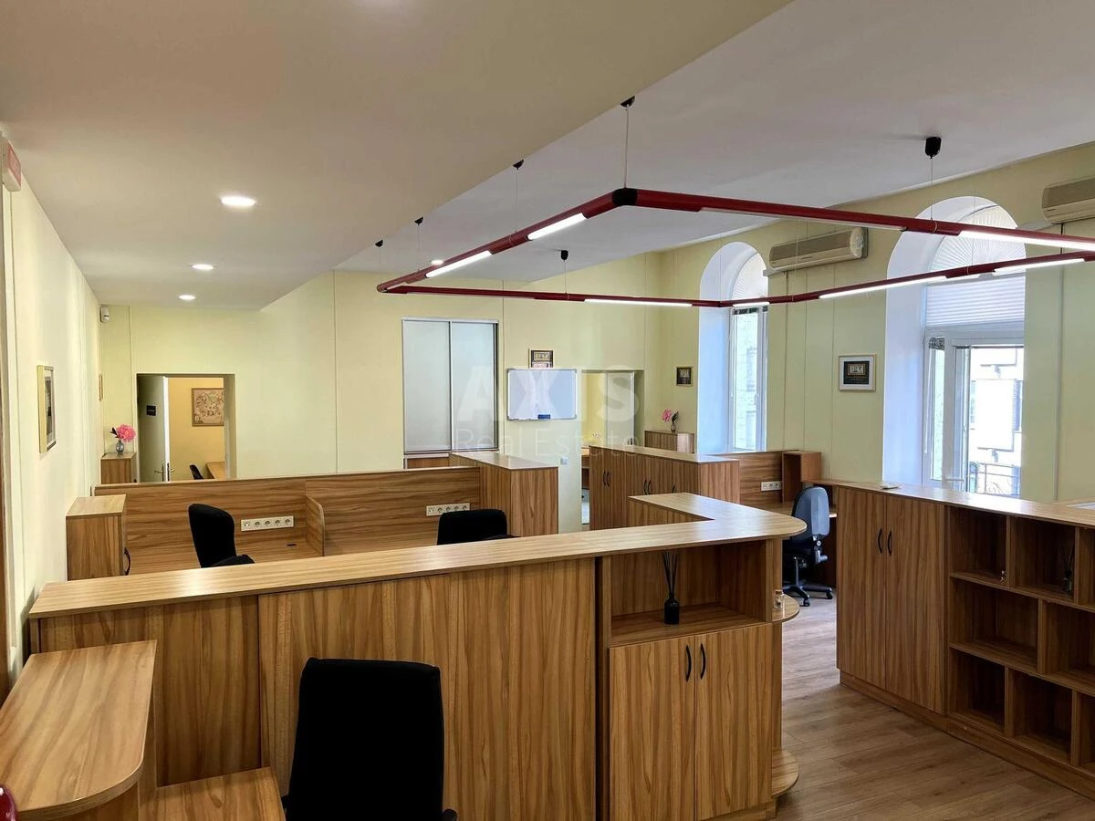 Office vul. Evgena Chykalenko 45/2, 100m2706212