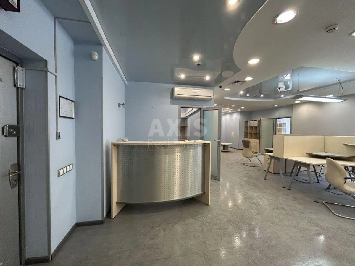 Office vul. Velyka Vasyl'kivs'ka 72, 183m2673296