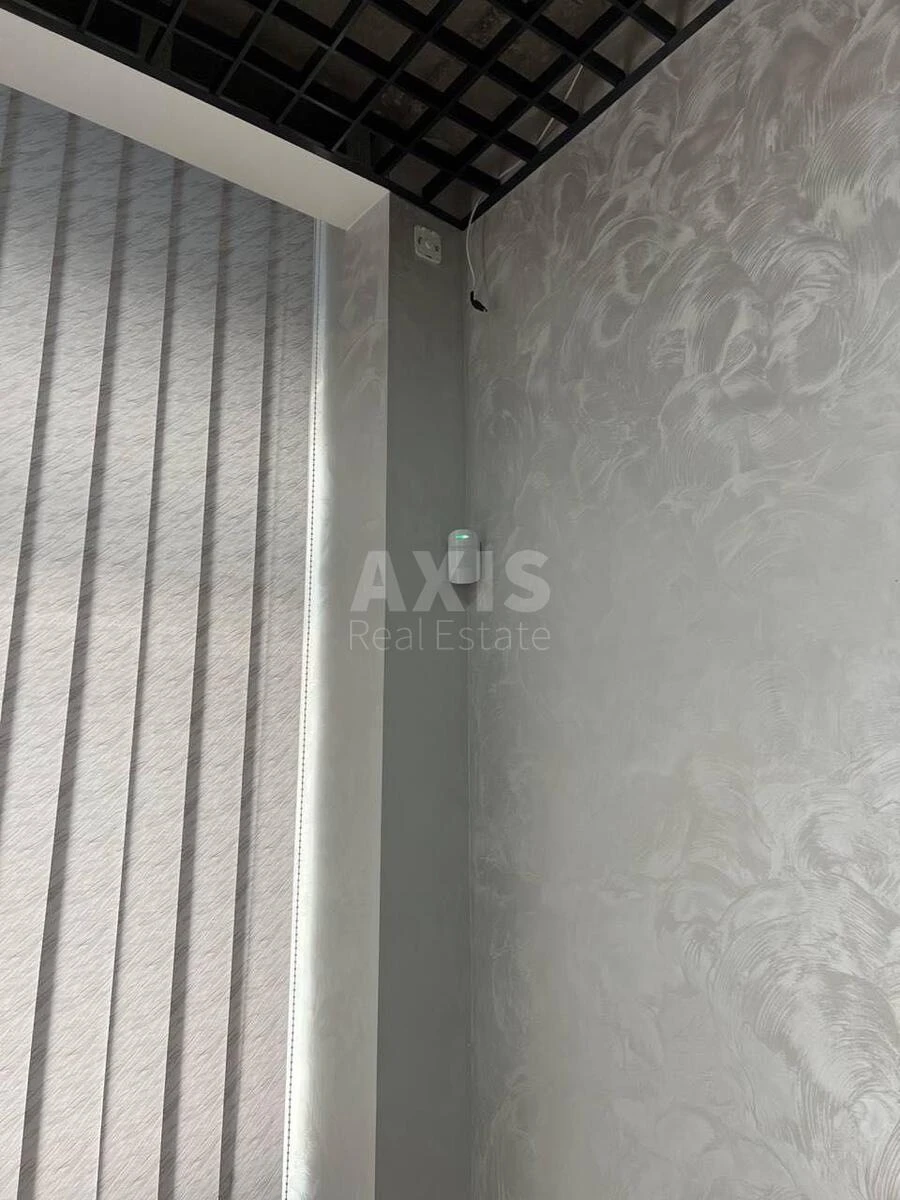 Office vul. Jevgena Konoval'cja 36Д, 60m27103614