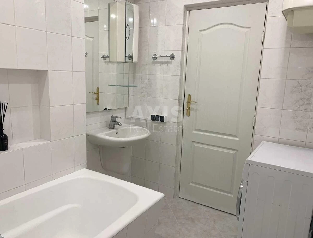 1k apartment vul. Mykil's'ko-Botanichna 6/86097610