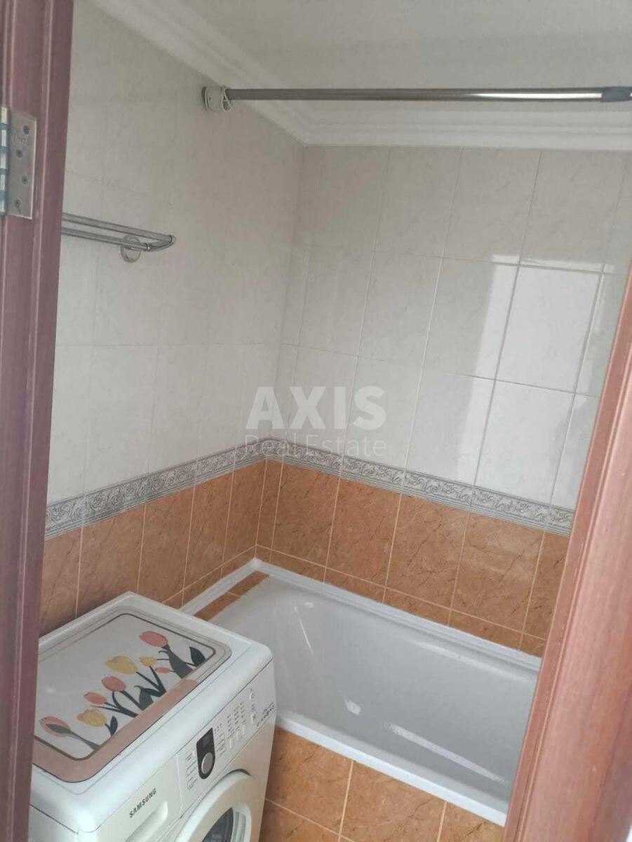 2к квартира пр-т Оболонский 2А645136