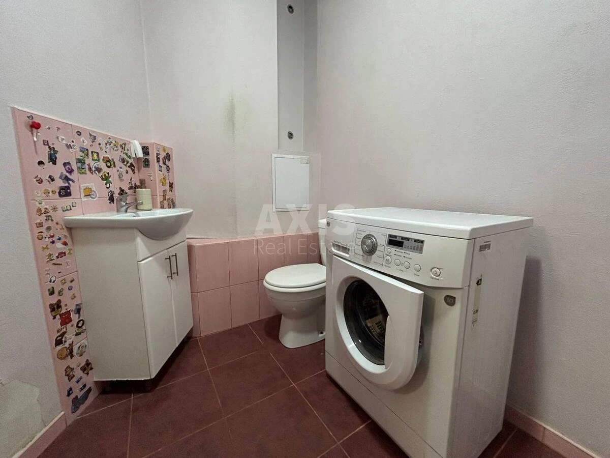2к квартира ул. Милославская 12698559