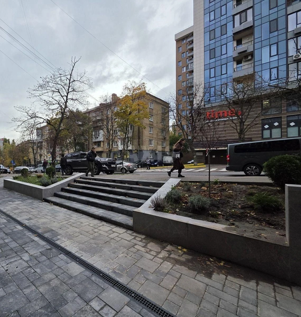 Объект торговли ул. Джона Маккейна 28/25, 25м2625031