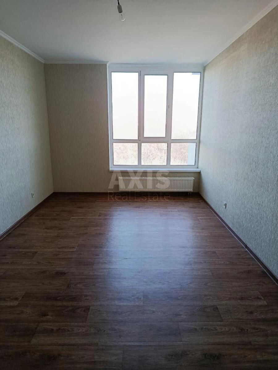 1k apartment pr-t Glushkova Akademika 4268130