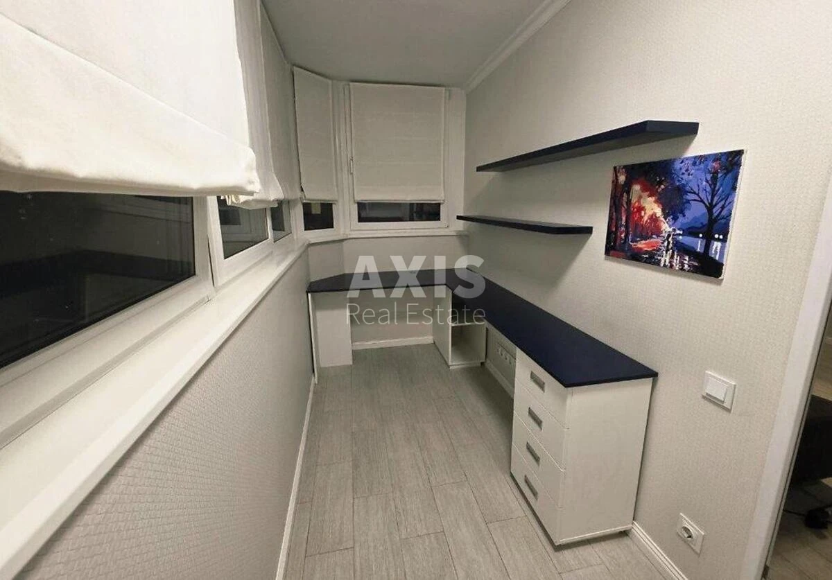 3k apartment vul. Yulia Zdanovska 34A709583