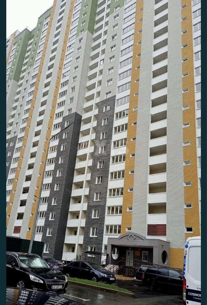 2k apartment vul. Polis'ka 4