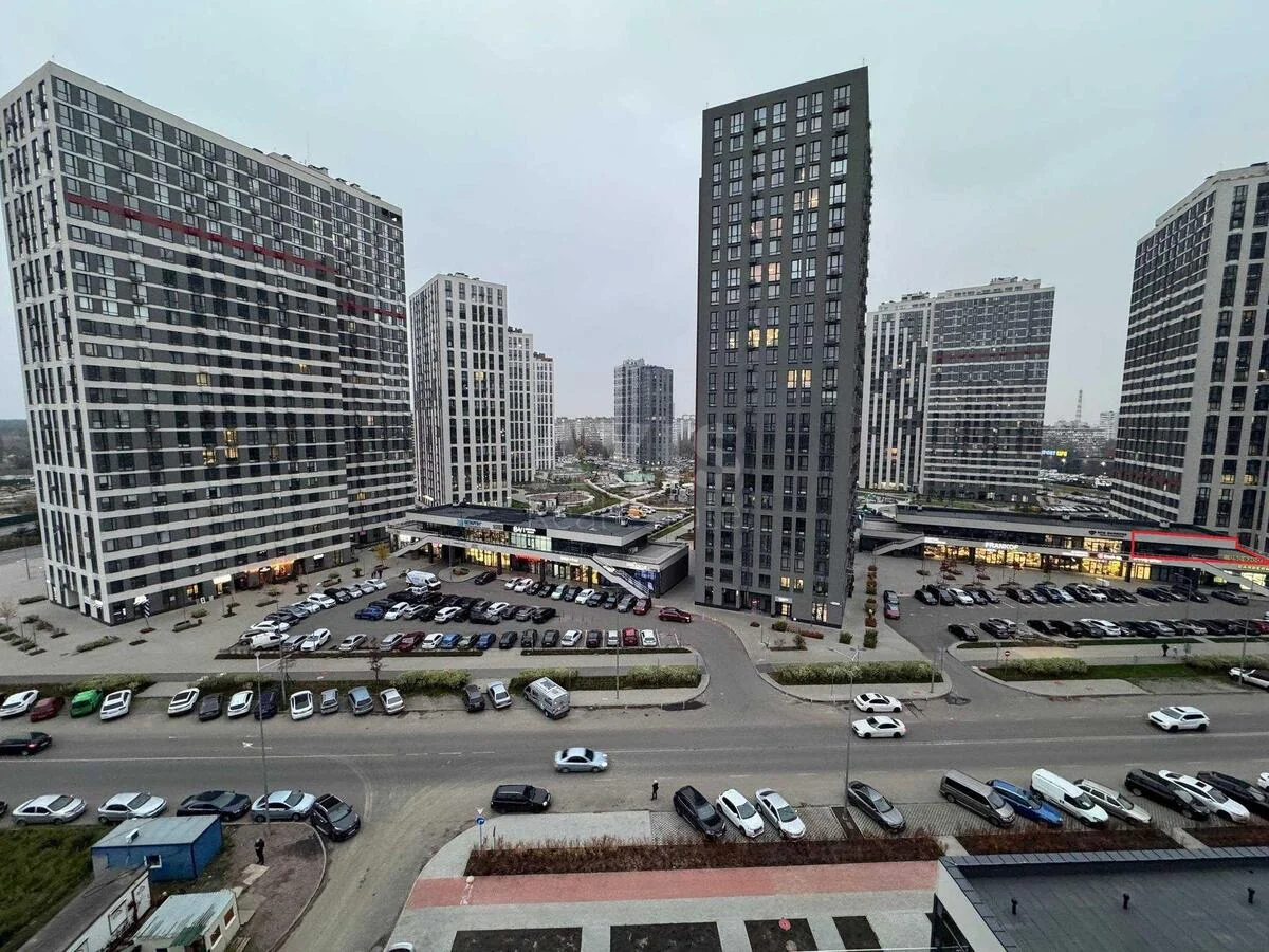 Об'єкт торгівлі вул. Олександра Олеся 8А, 180м2