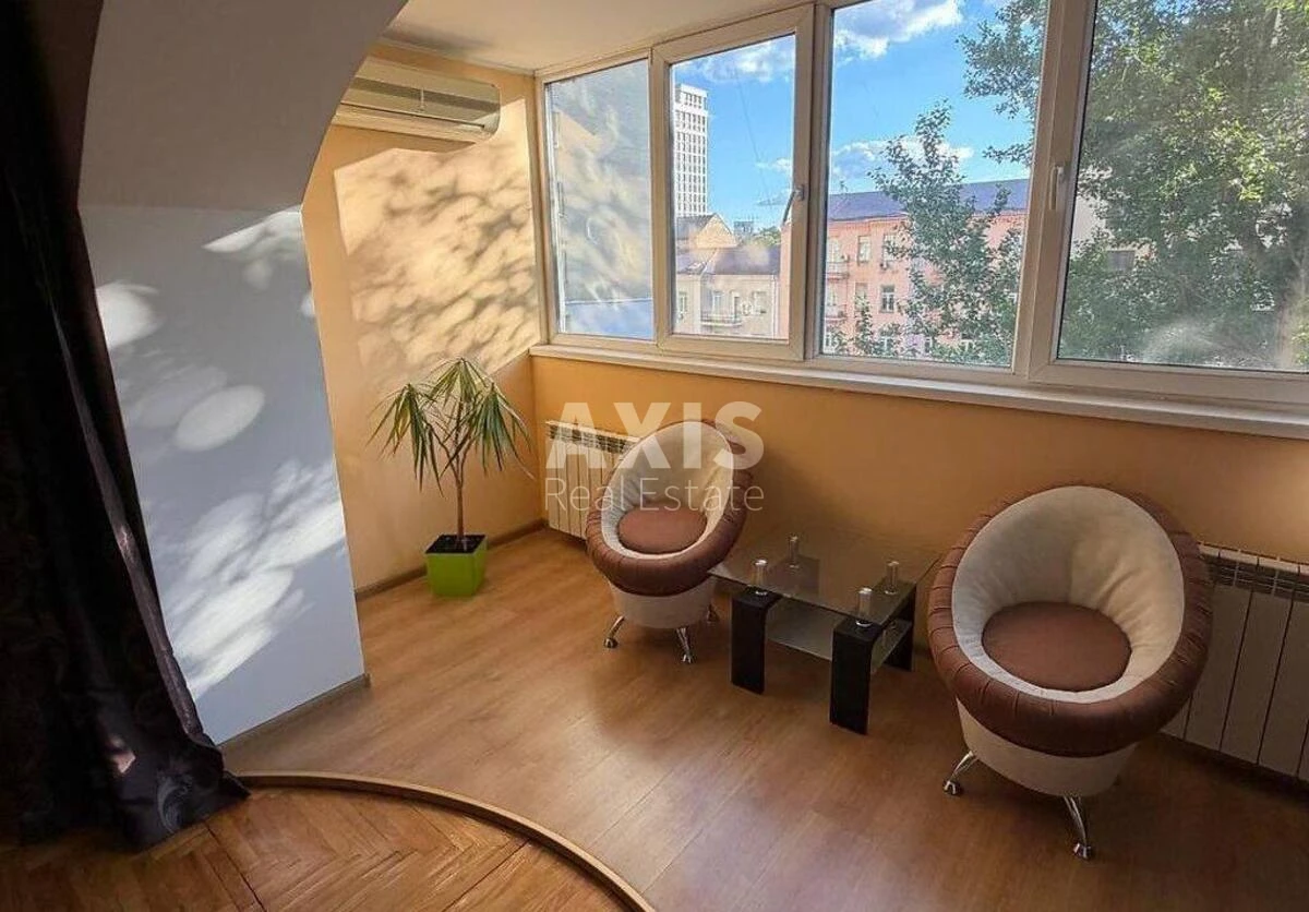 3к квартира ул. Антоновича 103 А687648