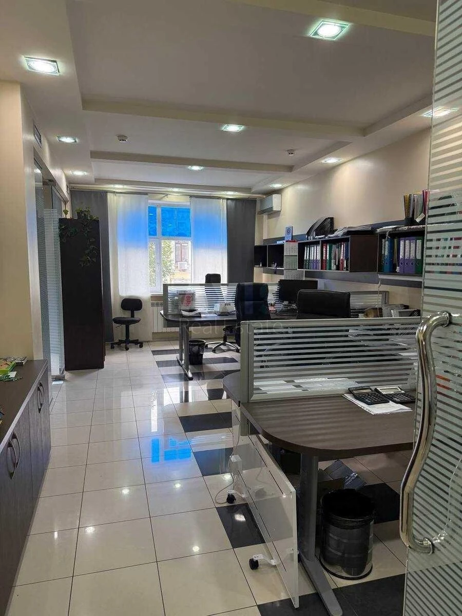 Trade object vul. Spas'ka 5, 347m2716968