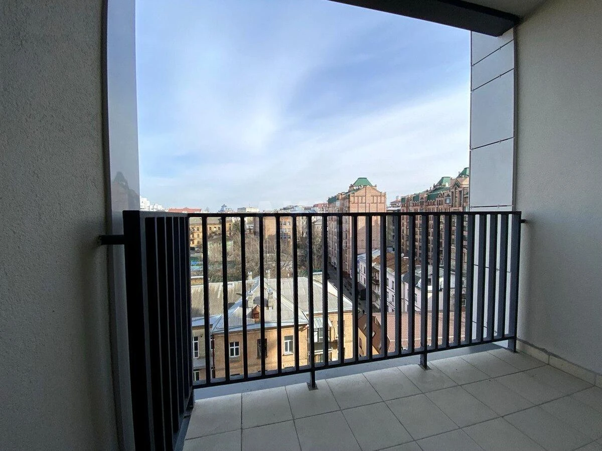 1k apartment vul. Bul'varno-Kudrjavs'ka 15А6685118