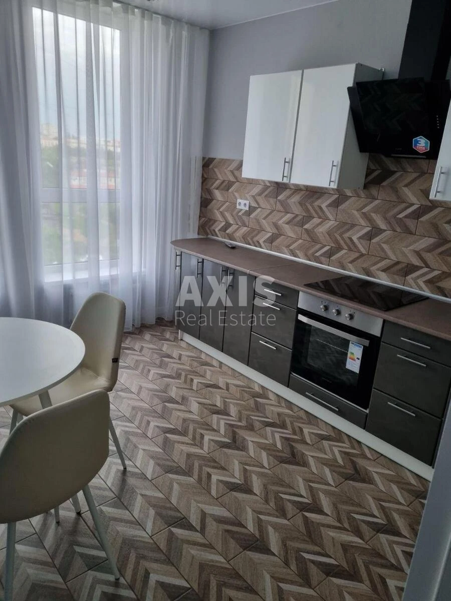1к квартира пр-т Берестейский 67538730