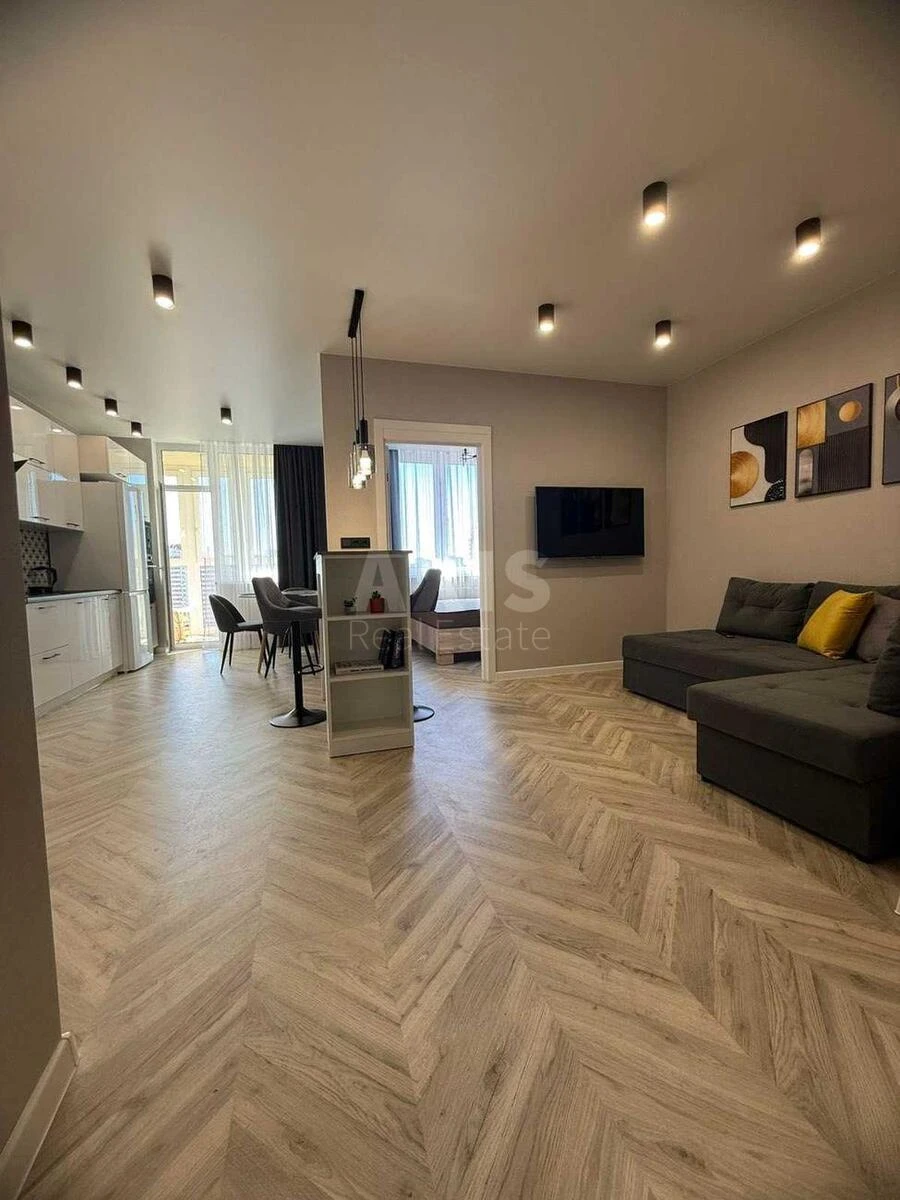 2k apartment prov. Jasynuvats'kyj 11669415