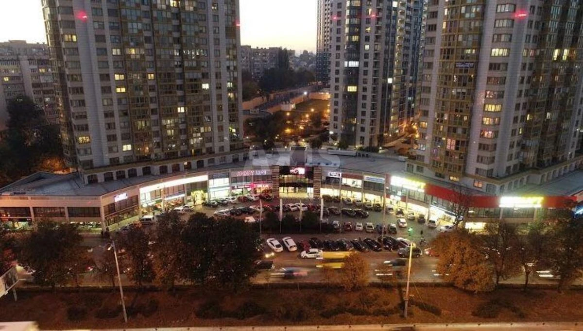 Trade object pr-t Golosii'vs'kyj 62, 180m2669641