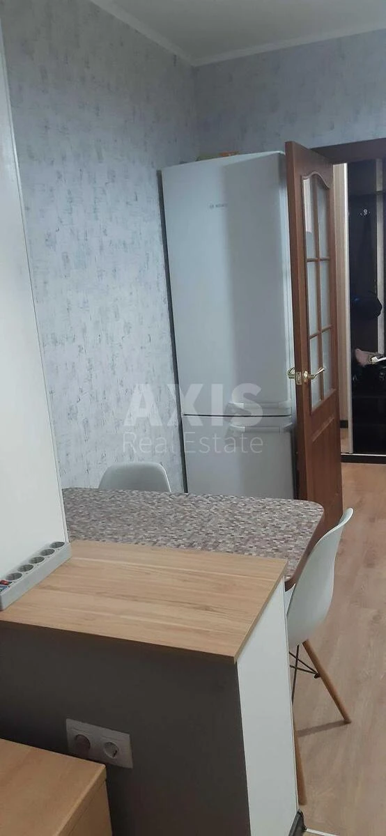 1k apartment vul. Rusovoi' Sofii' 1637933