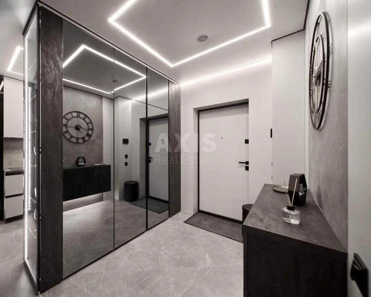 2k apartment nab. Dniprovs'ka 15Є6471012