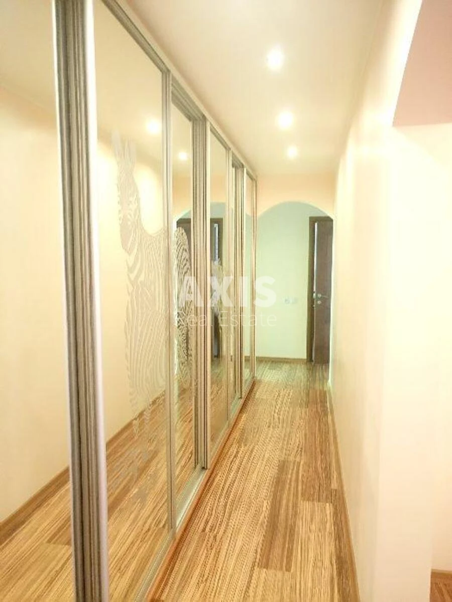 3k apartment pr-t Yevropeyskoho Soyuzu Thirty-one A5647010