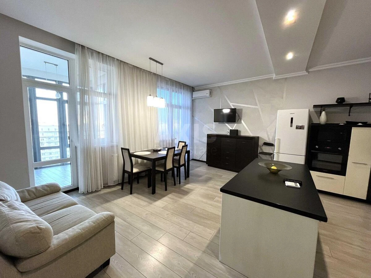 3k apartment vul. Mel'nykova 18Б661304