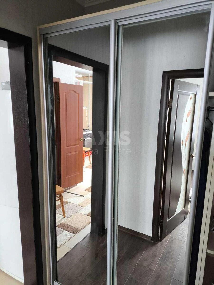 2к квартира пр-т Оболонский 2А645137