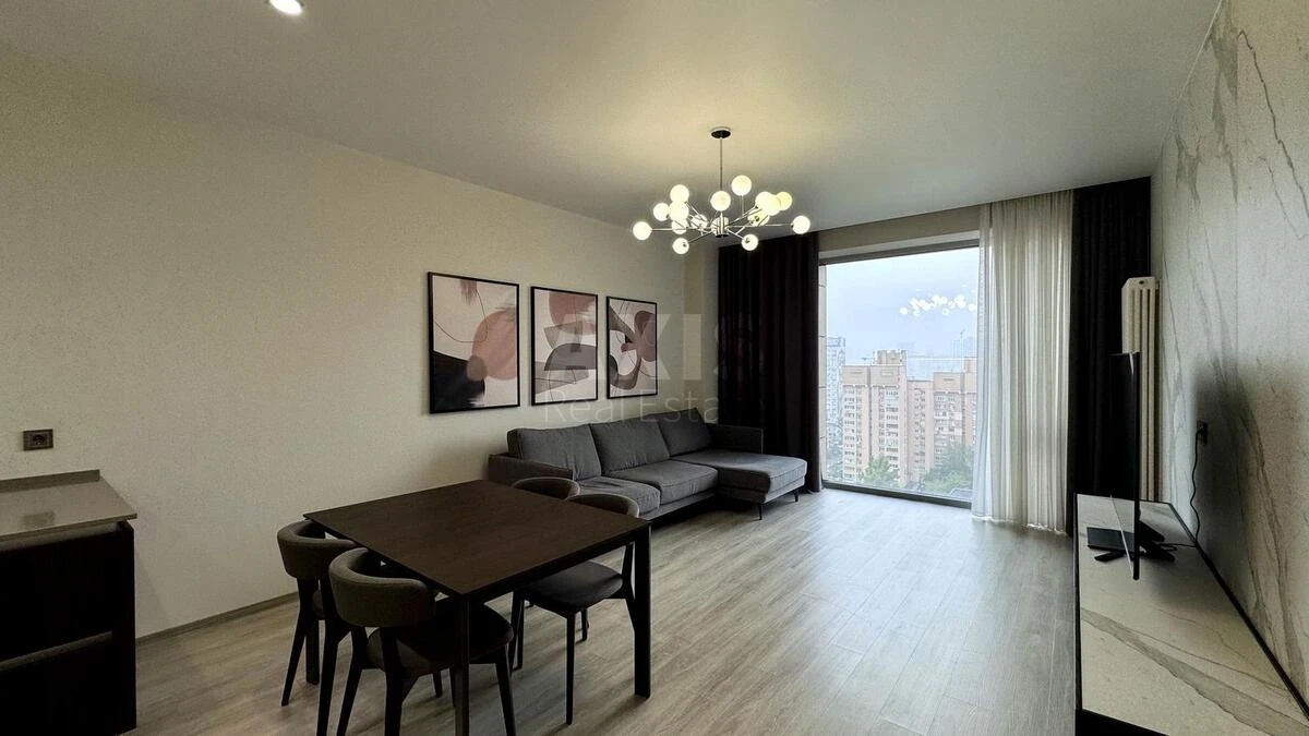 3k apartment vul. Antonovycha 118/96846311