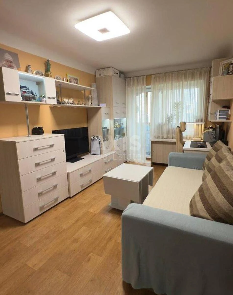 2к квартира ул. Кирилловская 115/1623325