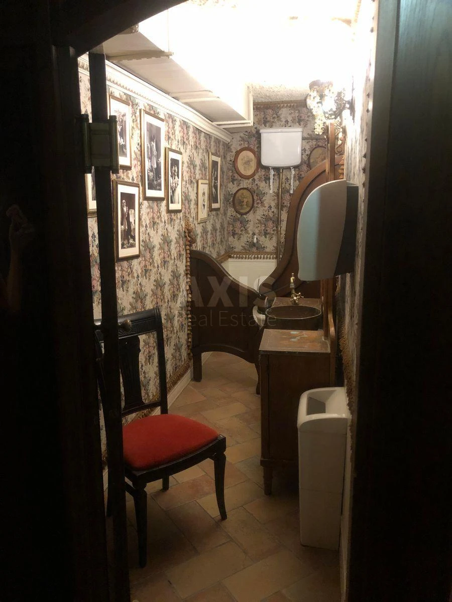 Trade object vul. Kostjantynivs'ka 37, 658m2579105