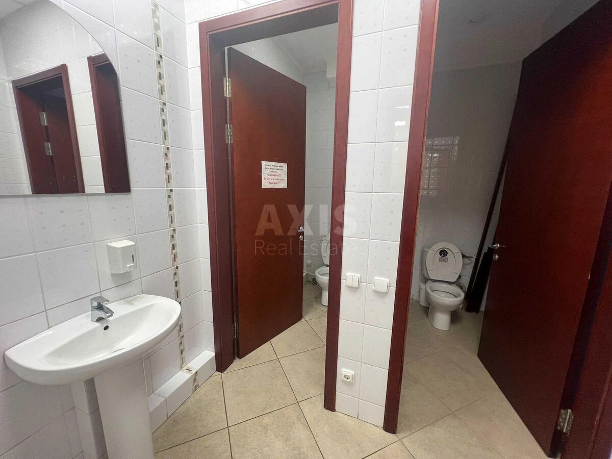 Office vul. Basejna 2А, 178m2714296