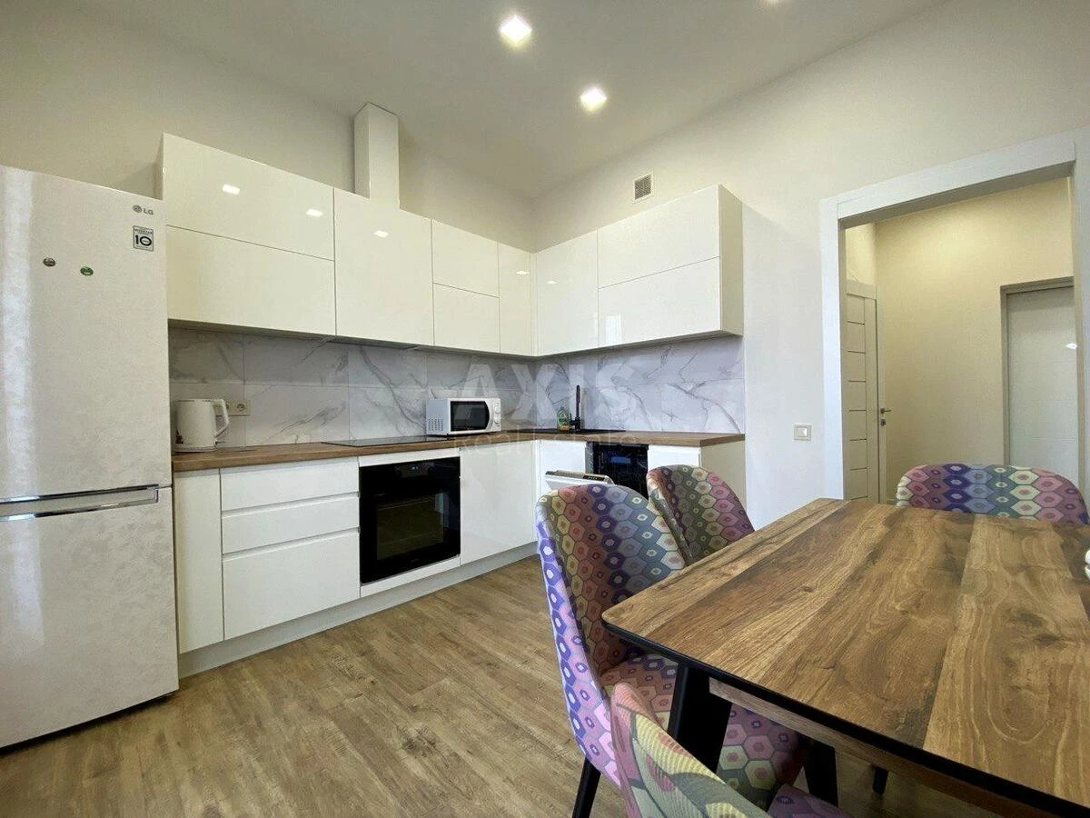 1k apartment vul. Bul'varno-Kudrjavs'ka 15А6685119