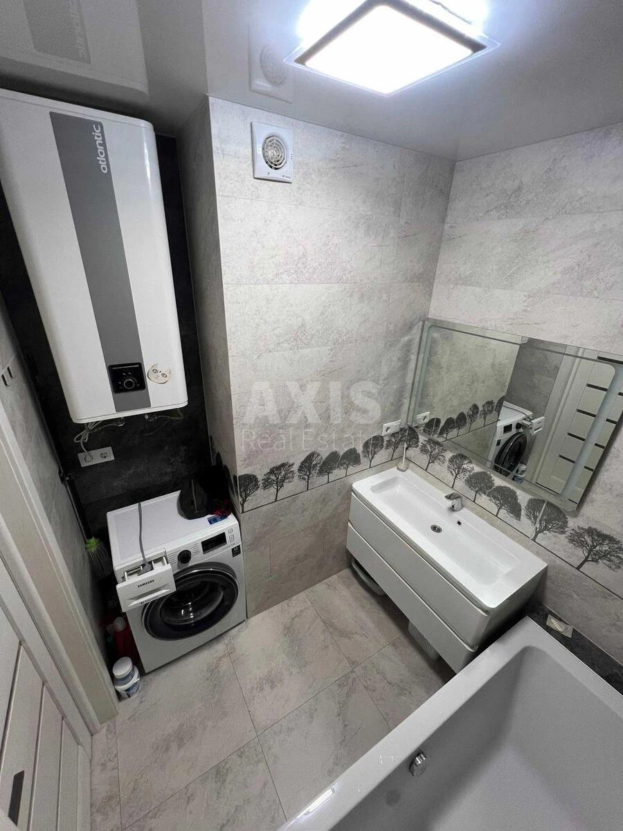 3k apartment vul. Sim'i' Kul'zhenkiv 31А686066