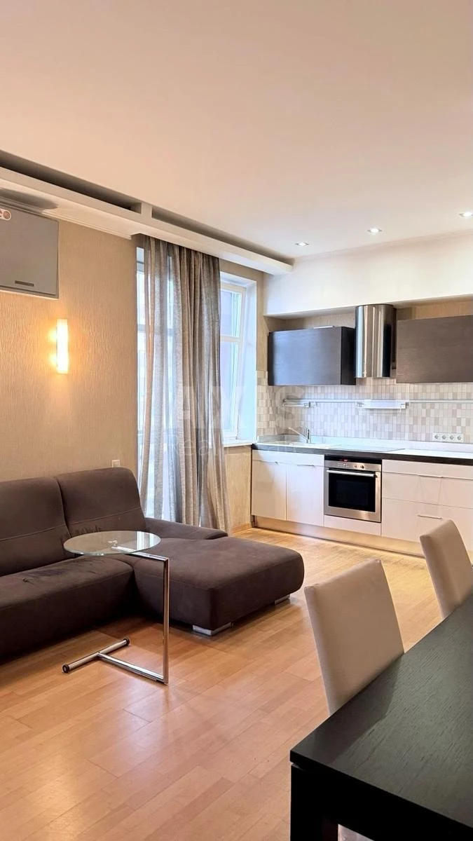 1k apartment vul. Jevgena Konoval'cja 32Б701496