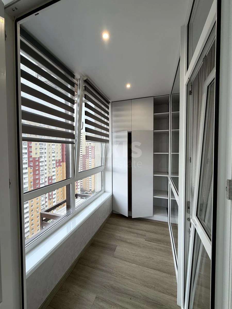 1k apartment vul. Oleksandra Olesja 2В6891111