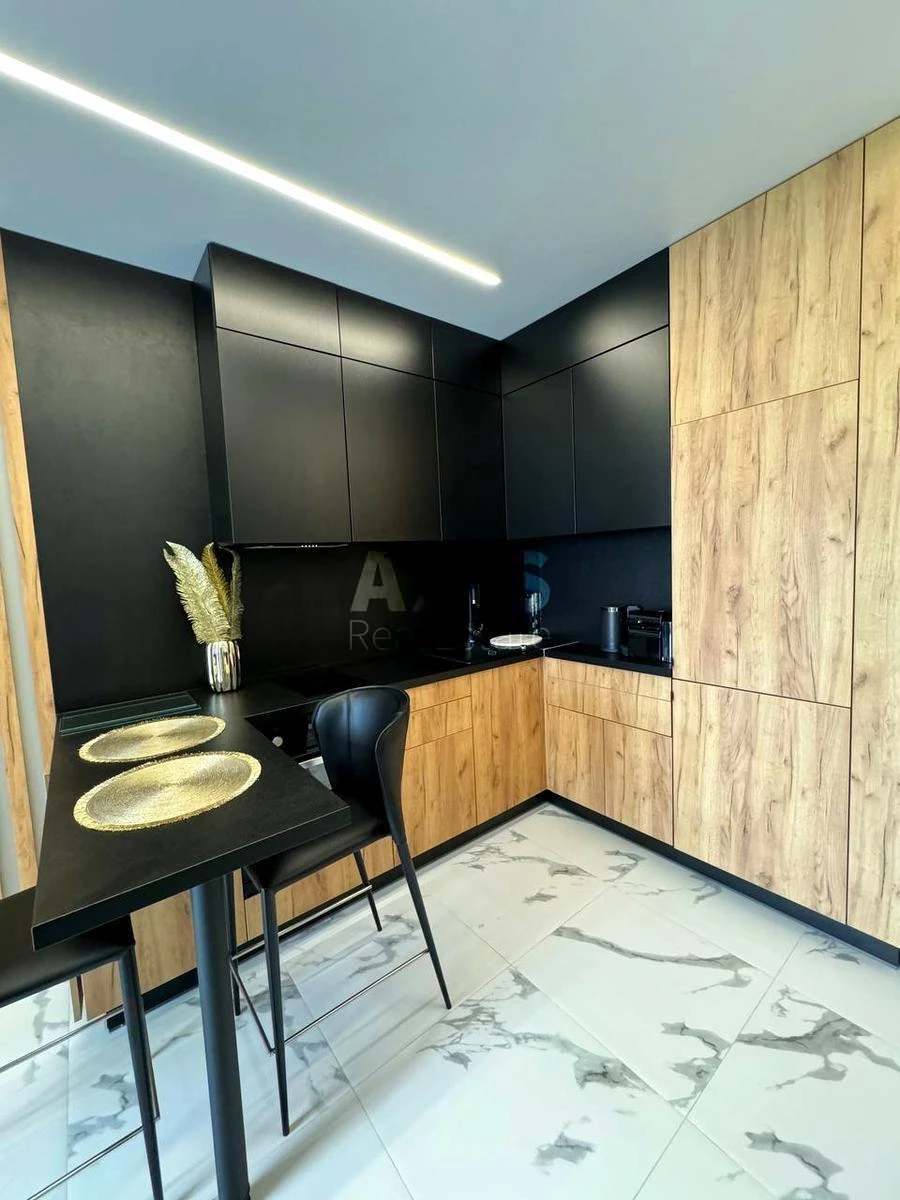 1k apartment vul. Nyzhn'okljuchova 14638296