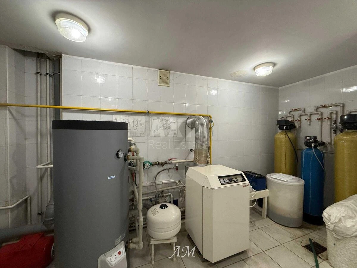 Office vul. Volz'ka 24, 478m2646798