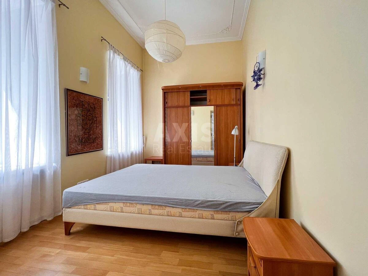 2к квартира ул. Большая Житомирская 29А710084