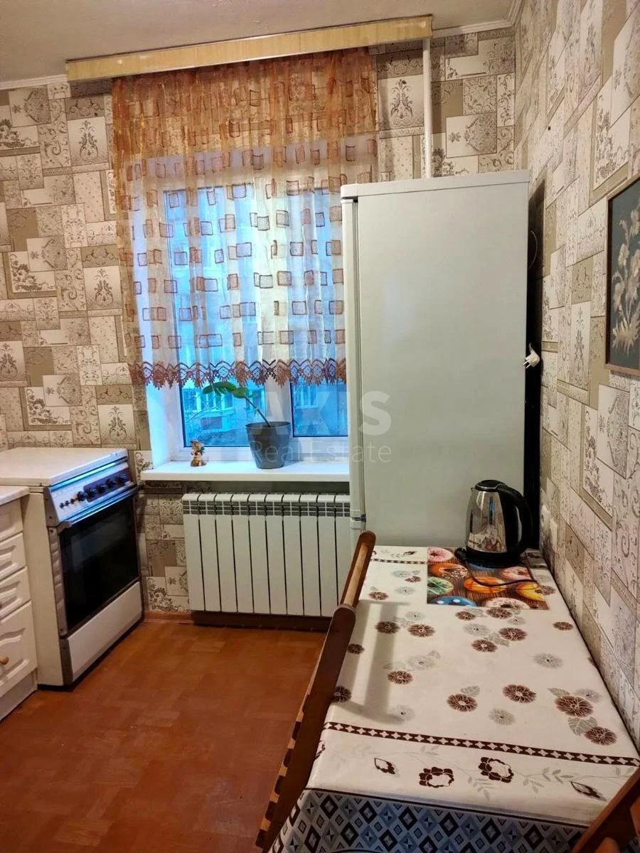 1к квартира ул. Александра Махова 1Г694010