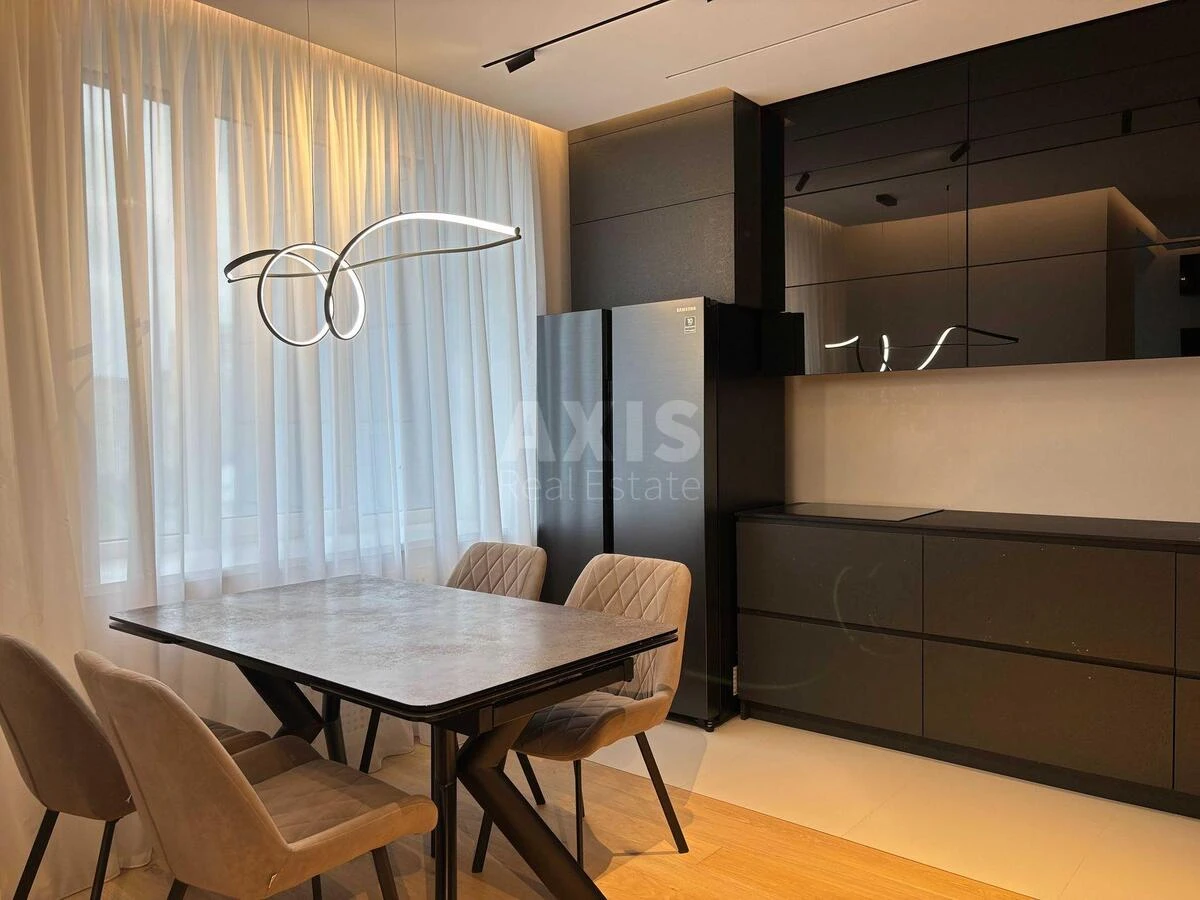 3k apartment vul. Mykil's'ko-Slobids'ka 3Б684000