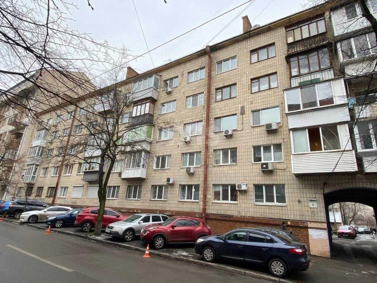 Офис ул. Орлика Филиппа 9, 60м266675