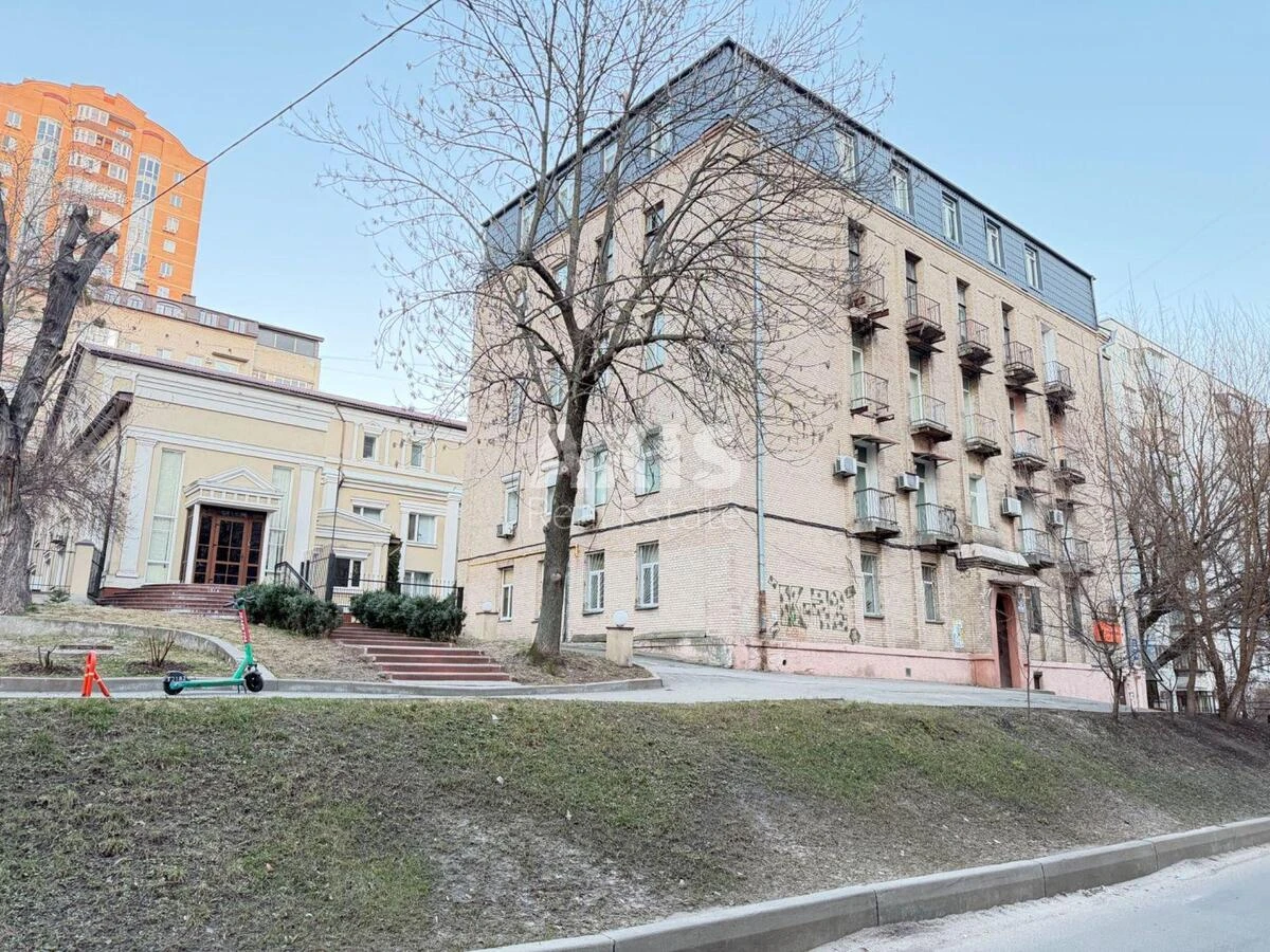 2к квартира ул. Василия Тютюнника 136709921