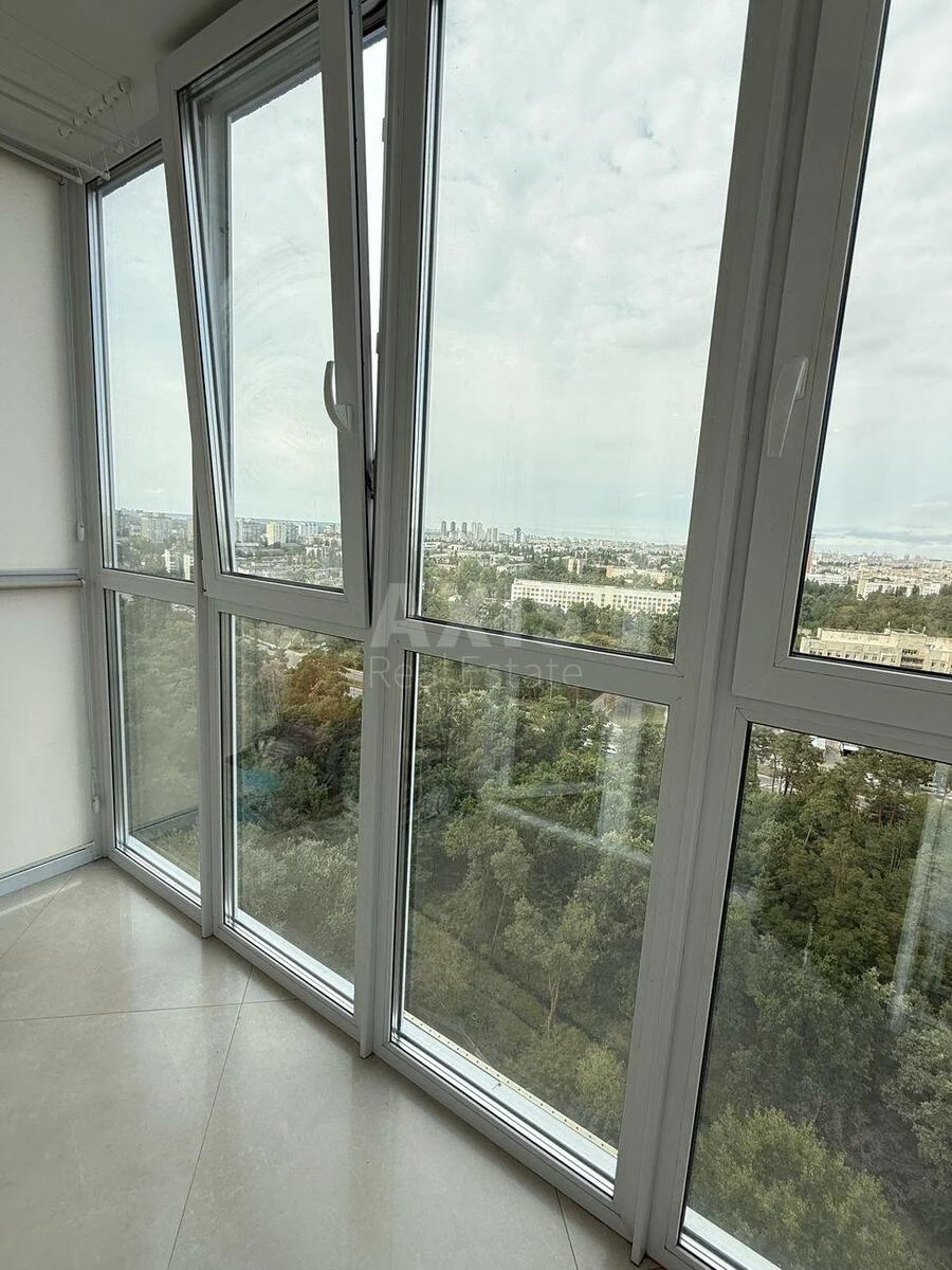 3k apartment vul. Voskresens'ka 14711233