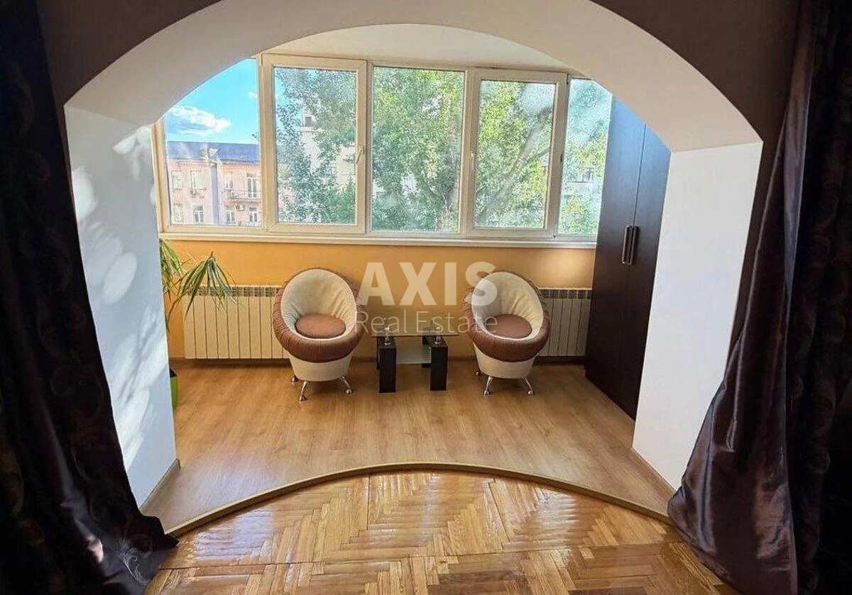 3k apartment vul. Antonovycha One hundred and three A6876410