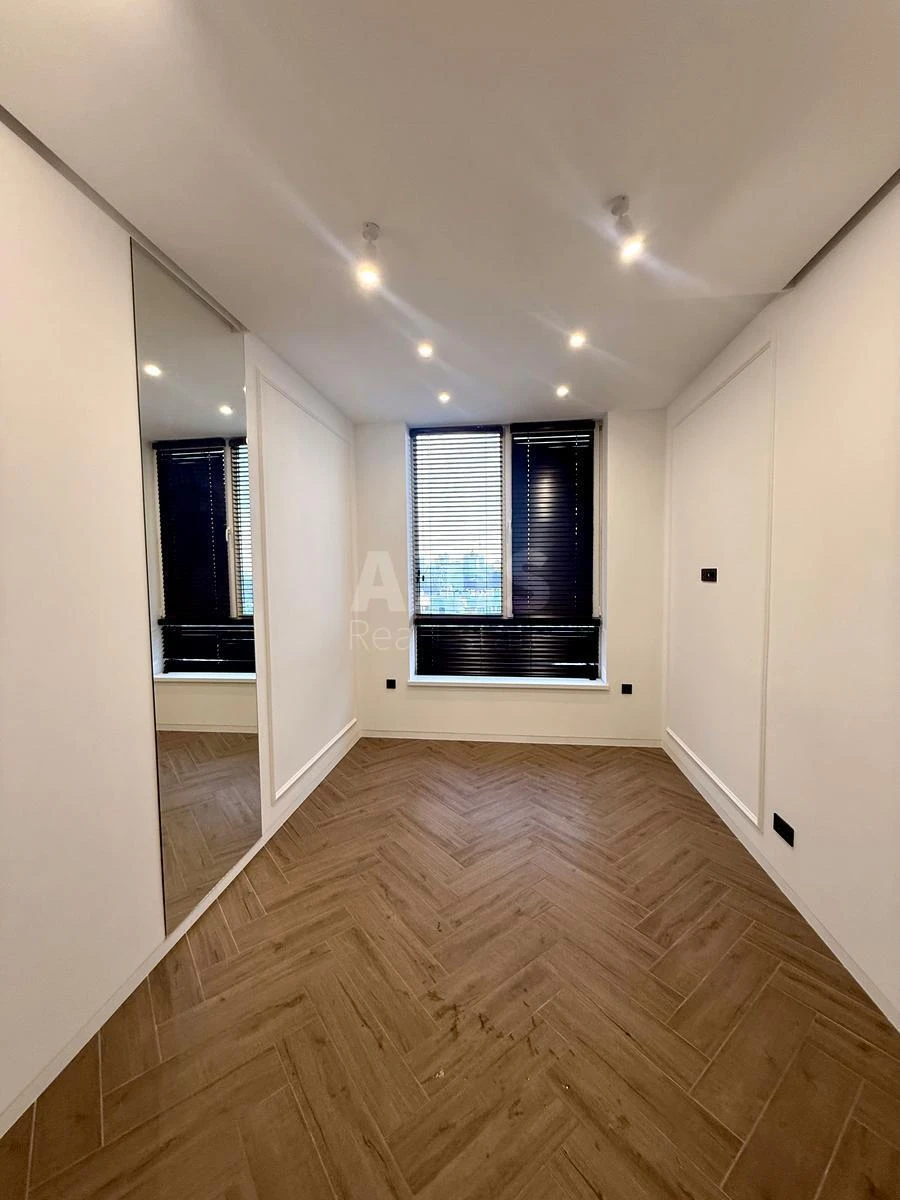 1k apartment vul. Glybochyc'ka 736360214