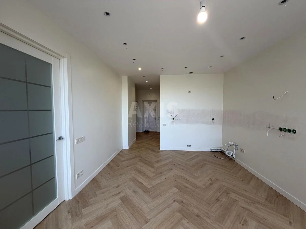 1k apartment vul. Dragomanova 38А