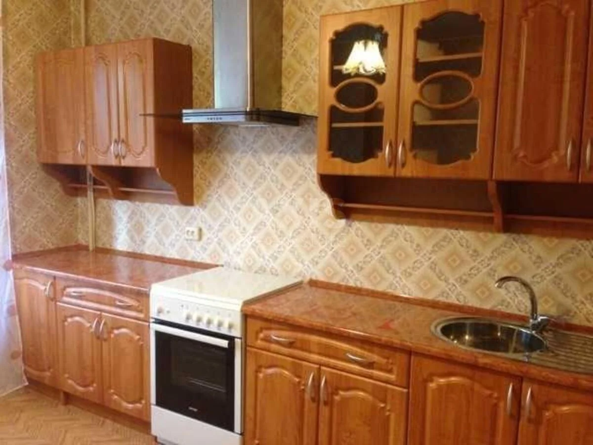 2к квартира вул. Донецька 37/19