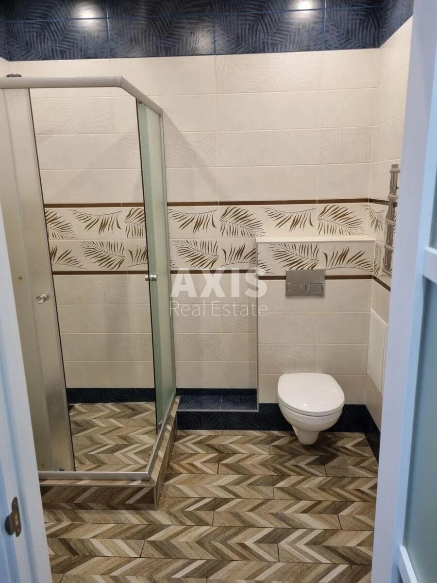 1k apartment pr-t Berestejskij 67538733