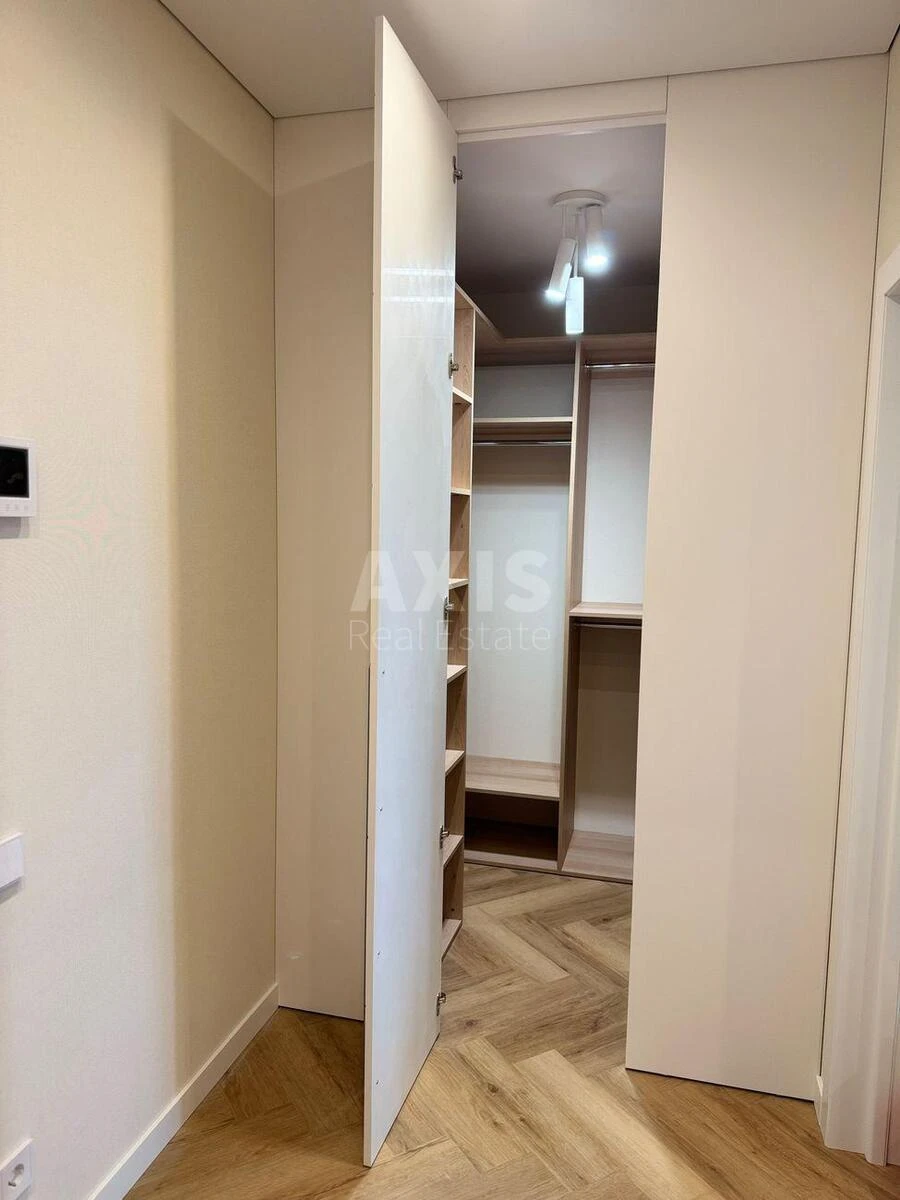 1k apartment pr-t Stepana Bandery 32Д633979