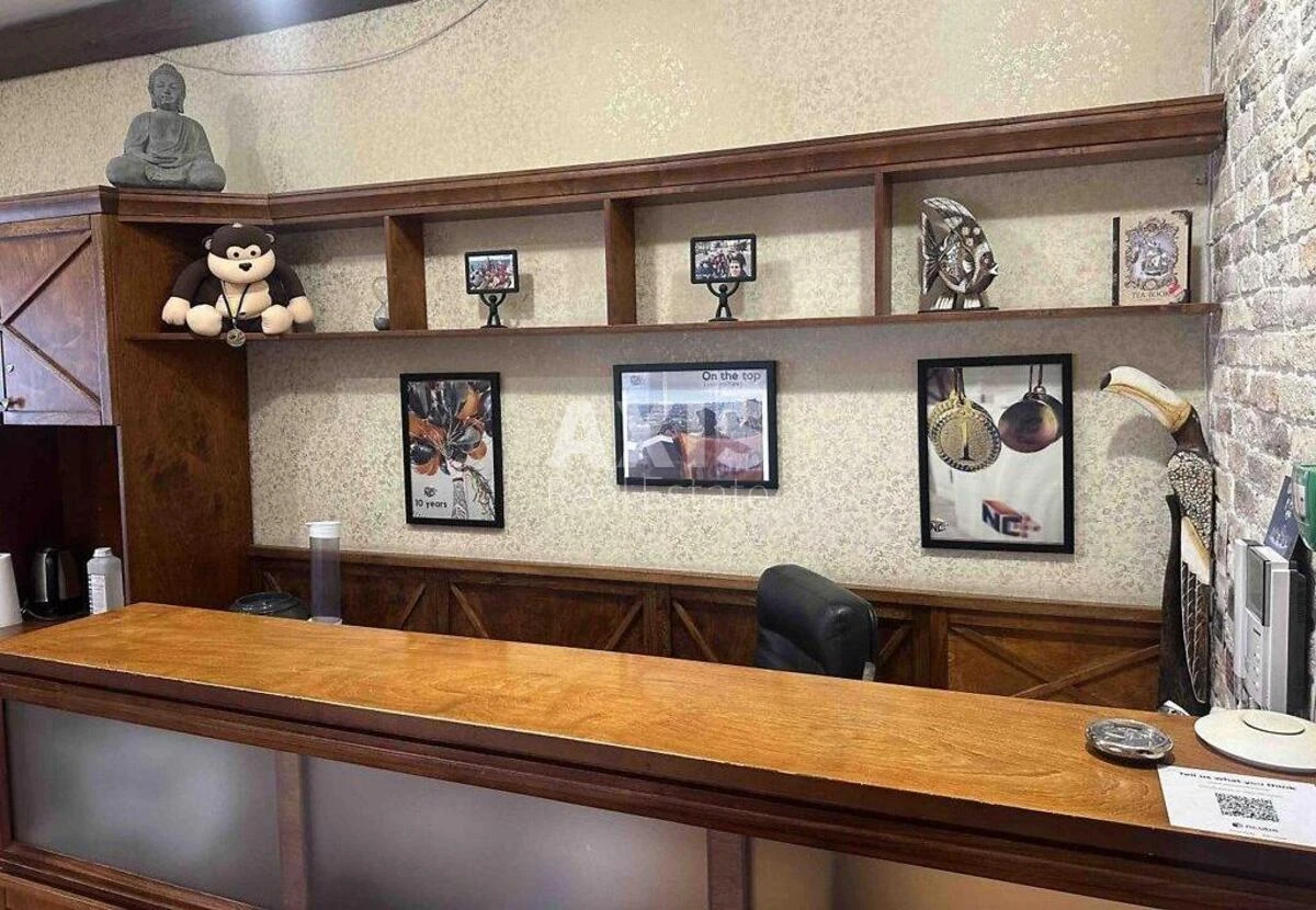 Офис ул. Трехсвятительская 13, 200м2581044