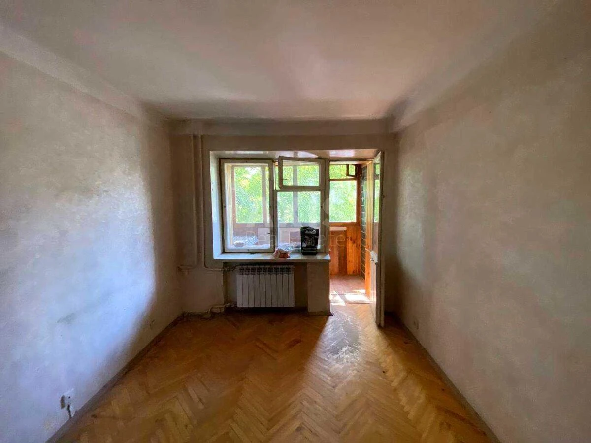 3k apartment pr-t Berestejskij 20705962